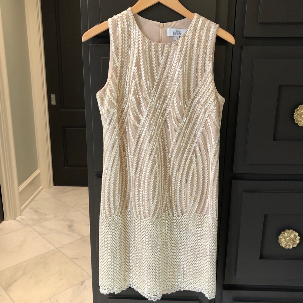 Belle Badgley Mischka Gold Sequin Sleeveless Dress